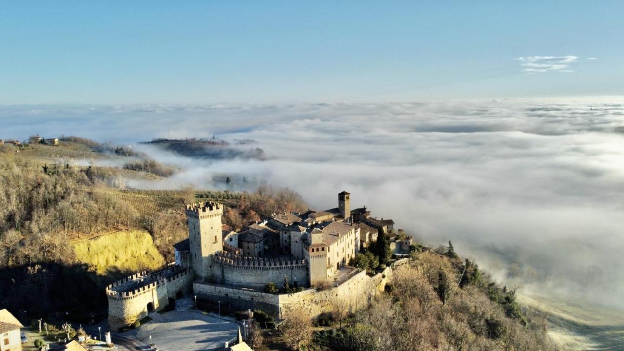 Ca' Del Passero B&B Vigoleno Εξωτερικό φωτογραφία
